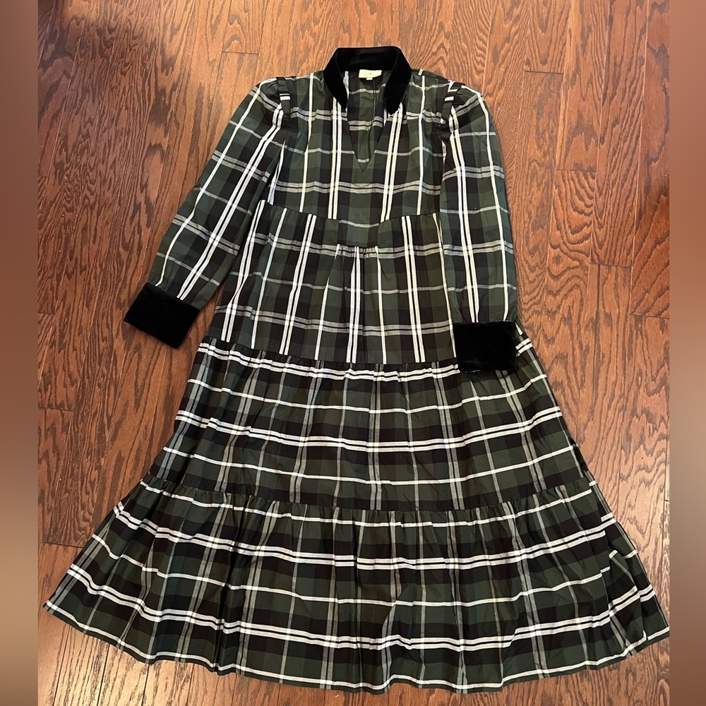 NEW WITHOUT TAGS Tartan Bristol Dress 🖤🩶💚